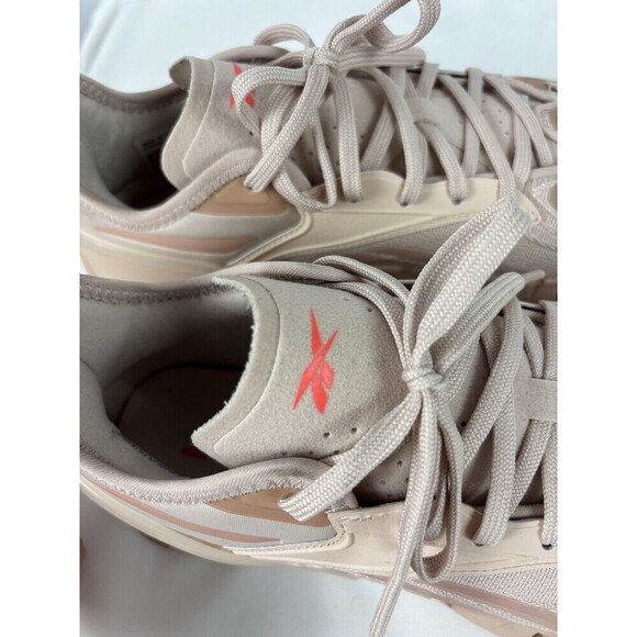 Reebok Zig Kinetica 3 Running Sneakers Peach Pink 8.5 Chunky Utility Gorpcore - Picture 9 of 9